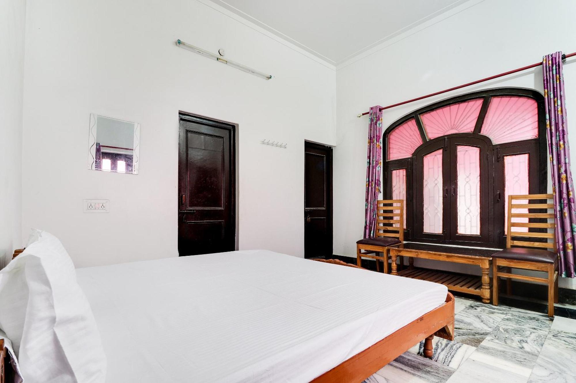 Hotel O Hanuman Bagh Ayodhya ภายนอก รูปภาพ